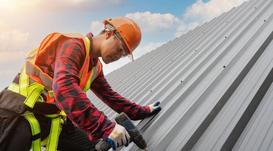 Professional Flat Roofing Installation in Nemaha, IA